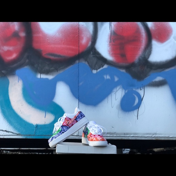 Air Force 1 - Picture 3 of 7